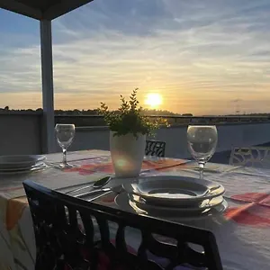 https://aimar-atico-duplex-playa-la-pineda-port-aventura.catalonia-hotels.com
